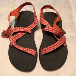 Chacos Size 10